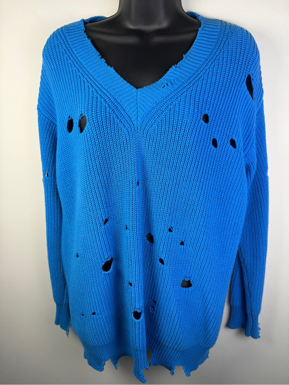 Acrobat Cobalt Blue Distressed Oversized V-Neck Chunky Ribbed Knit Sweater Sz S